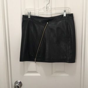 Wilson’s genuine leather maxima mini skirt